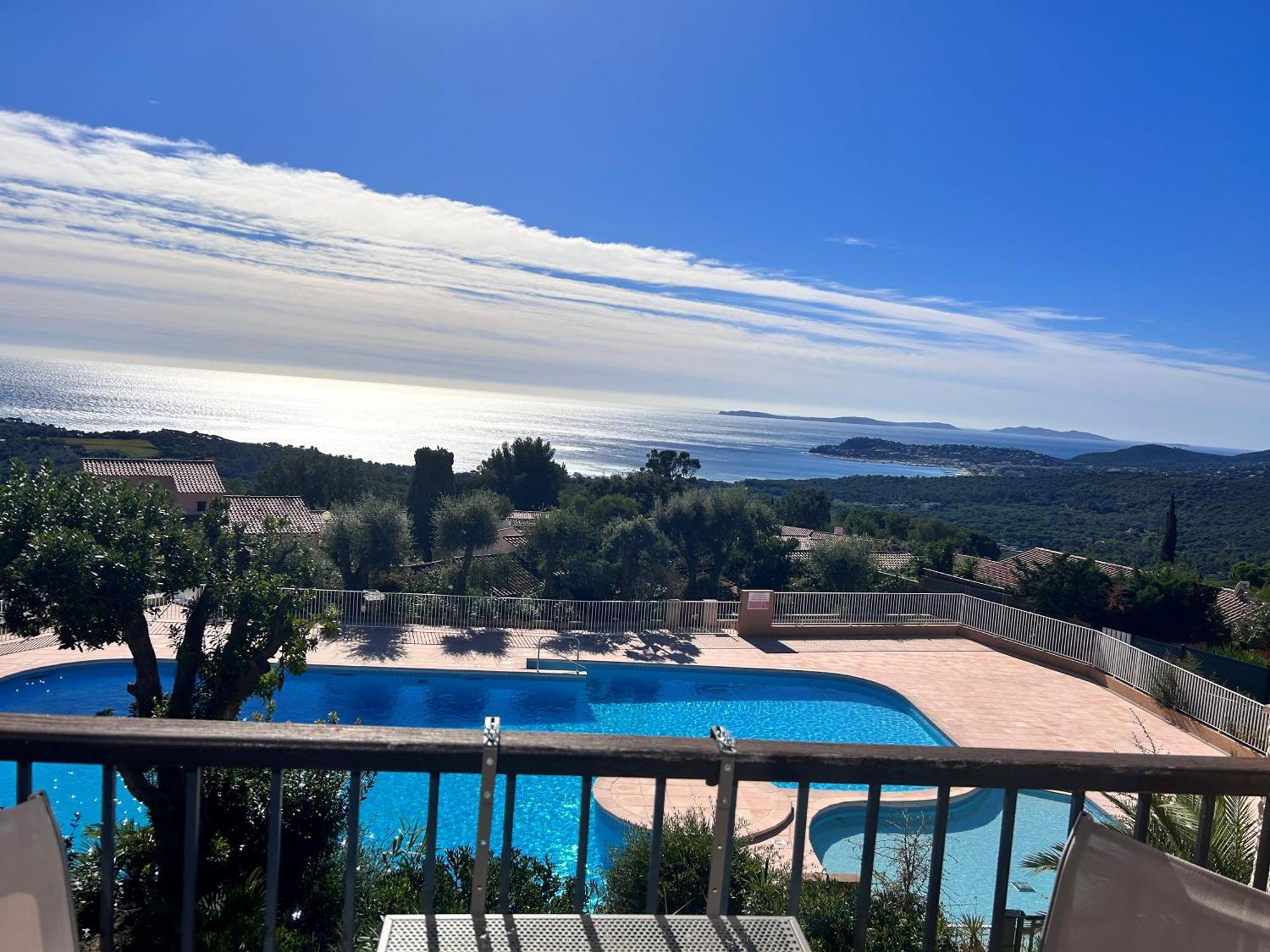 Studio Pool House Vue Mer Panoramique Amazing Sea View Wifi Linge Linen Inclut Aircondition ラ・クロワ・ヴァルメ エクステリア 写真